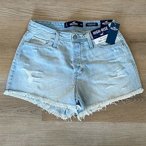 Hollister high rise mom short 3”